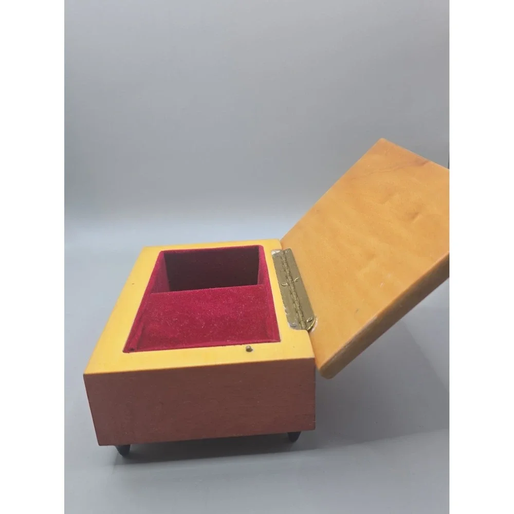 Vintage Capra Industries Wooden Music Box Inlaid Plays 'Love Story' USA Works